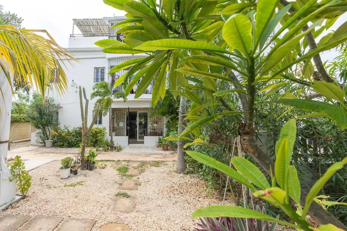 Tropical Garden Apartment With High Wifi La Romana